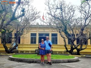 Hoi An To Danang Limousine-Hoian Locals