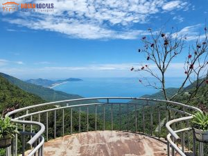 Luxury Car From Hoi An To Hue-Hoian Locals