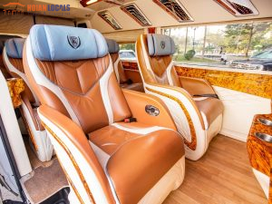 Hoi An Limousine To Hue-Hoian Locals