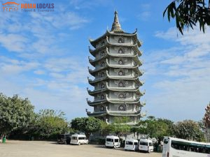 Tien Sa Port To Da Nang By Private Car-Hoian Locals Travel