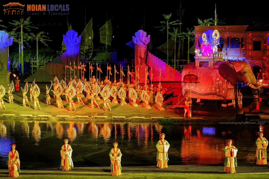 Hoi An Memories Show-Hoian Locals Travel