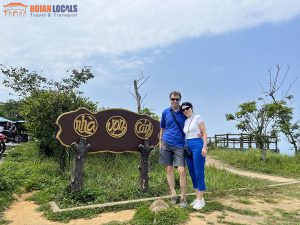 Sunset On Monkey Mountain Tour-Hoian Locals Travel