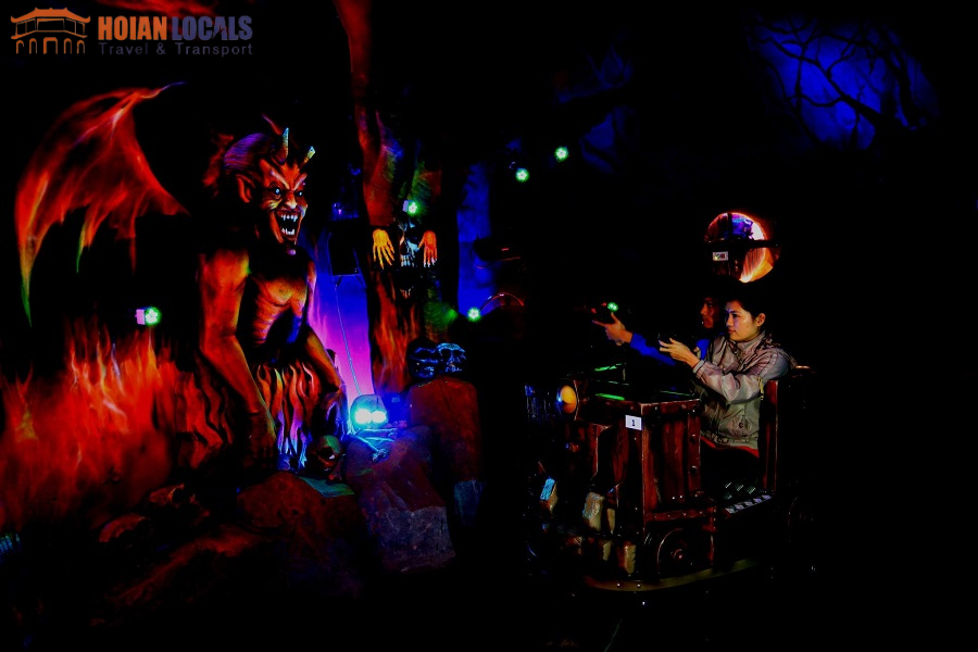 Fantasy Park Ba Na Hills - Hoian Locals Travel