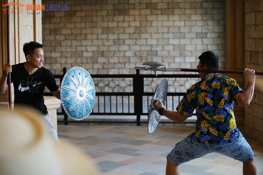 Poweful Wolf Den - Hoian Locals Travel