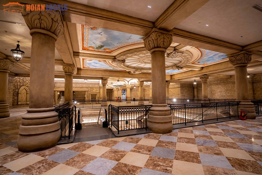 Luna Castle Ba Na Hills - Hoian Locals Travel