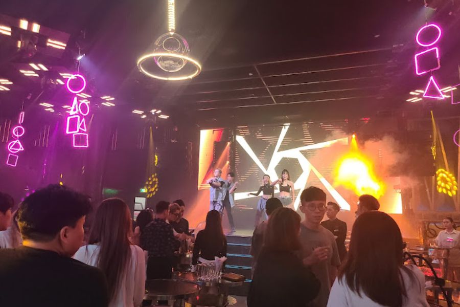 Da Nang Red Light District - Hoi An Locals