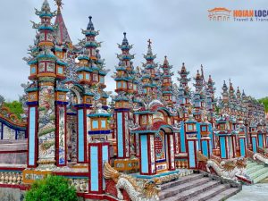 Hue To Hoi An Stop At City Of Ghosts Private Car Service - Hoi An Locals