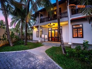 Da Nang Airport To Hoi An Beach Resort By Private Car - Hoi An Locals