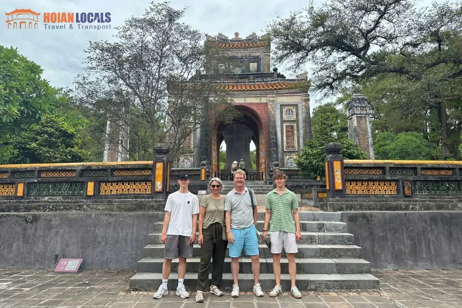 Chan May Port To Hue Car - Hoi An Locals