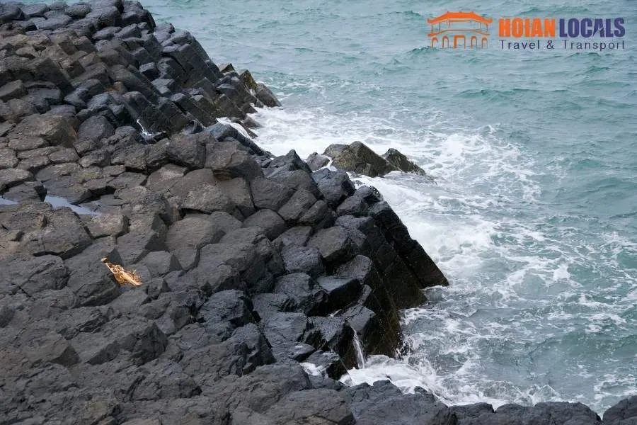 Hoi An To Phu Yen Private Luxury Car - Hoi An Locals
