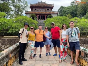 Da Nang To Hue City Day Tour - Hoi An Locals