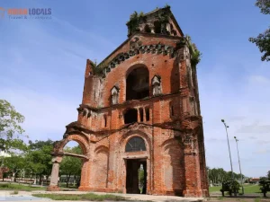 Transfer From Hue To La Vang Holy Land Private Car - Hoi An Locals