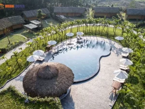 Private car from Hue to Thanh Tan hot springs - Hoi An Locals